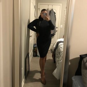 Black bodycon dress